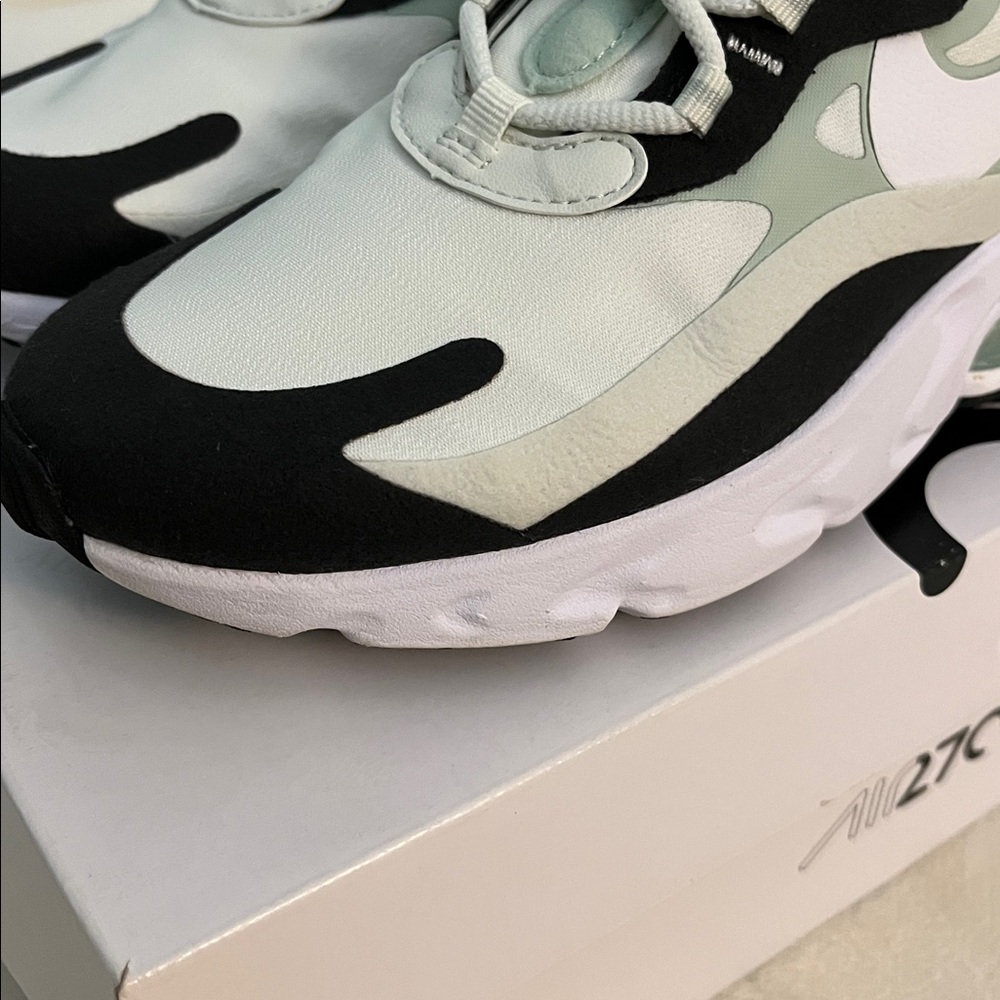 Nike Air Max 270 React Spruce Aura - Picture 8 of 10